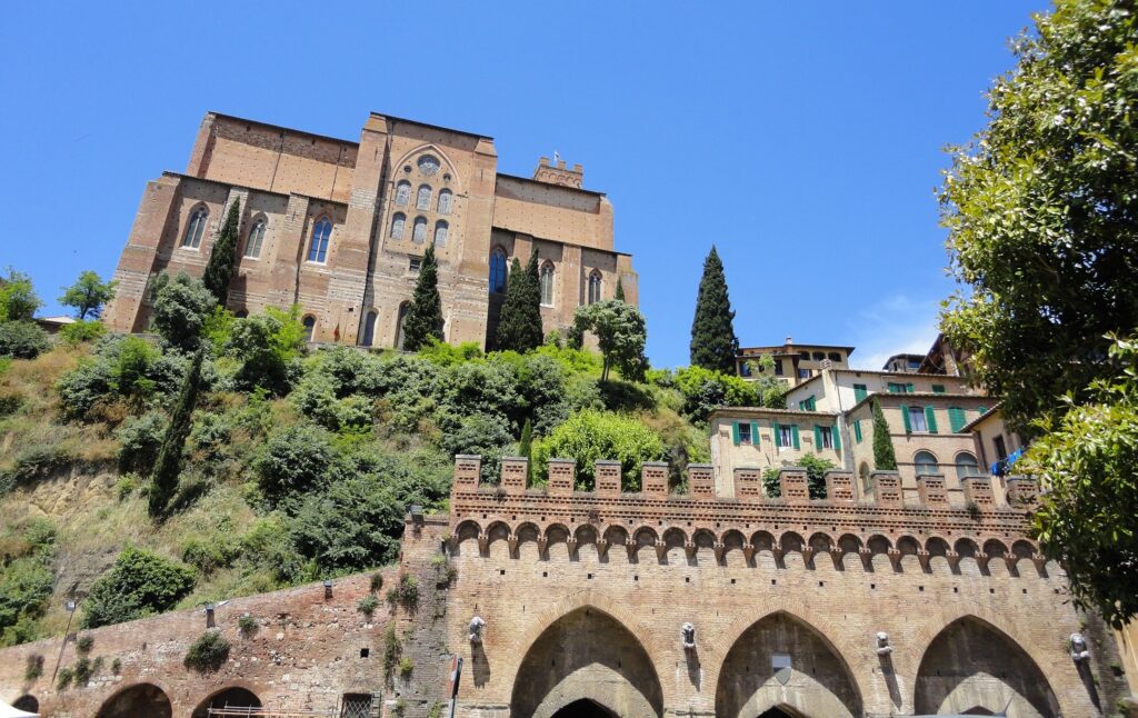 San-Domenico-Siena-Fontebranda